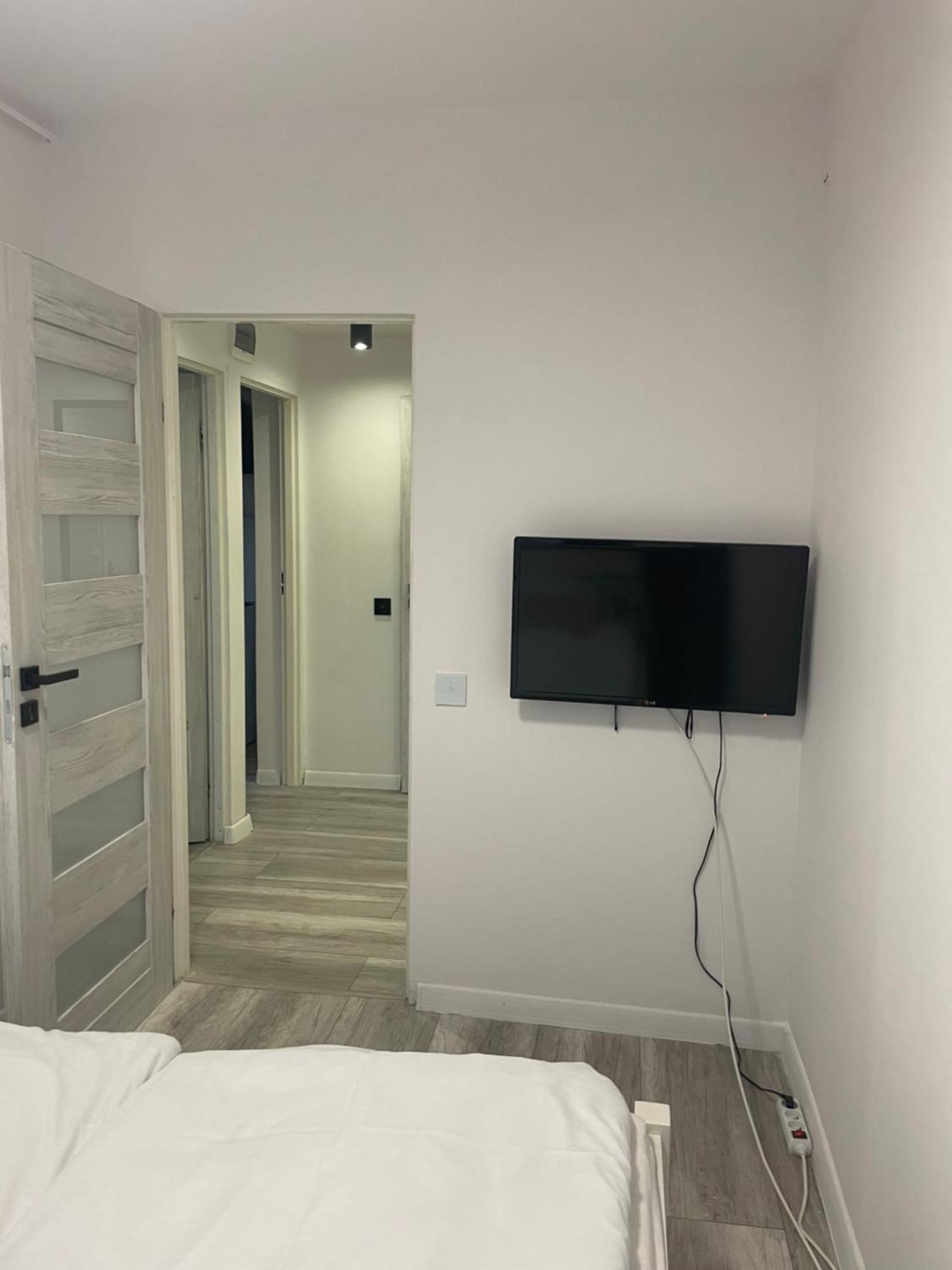 Apartament 2 Pokojowy W Centrum Miasta Żagań 외부 사진
